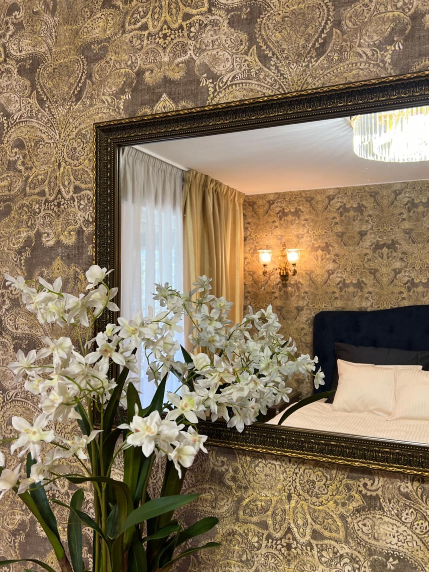 Villa Hotel Theresa Rakvere Exteriör bild